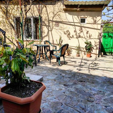Guesthouse Ttt Tbilisi Eksteriør bilde