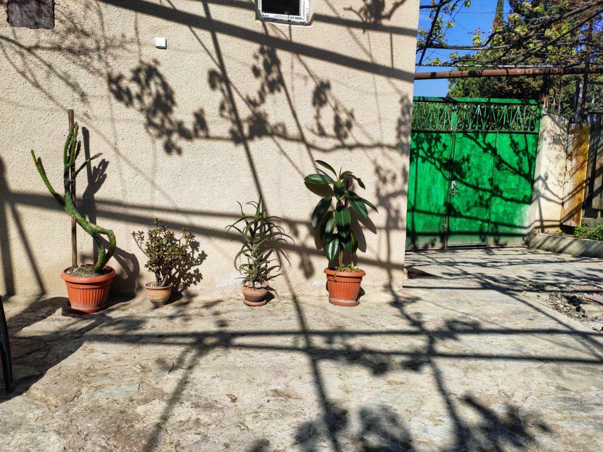 Guesthouse Ttt Tbilisi Eksteriør bilde