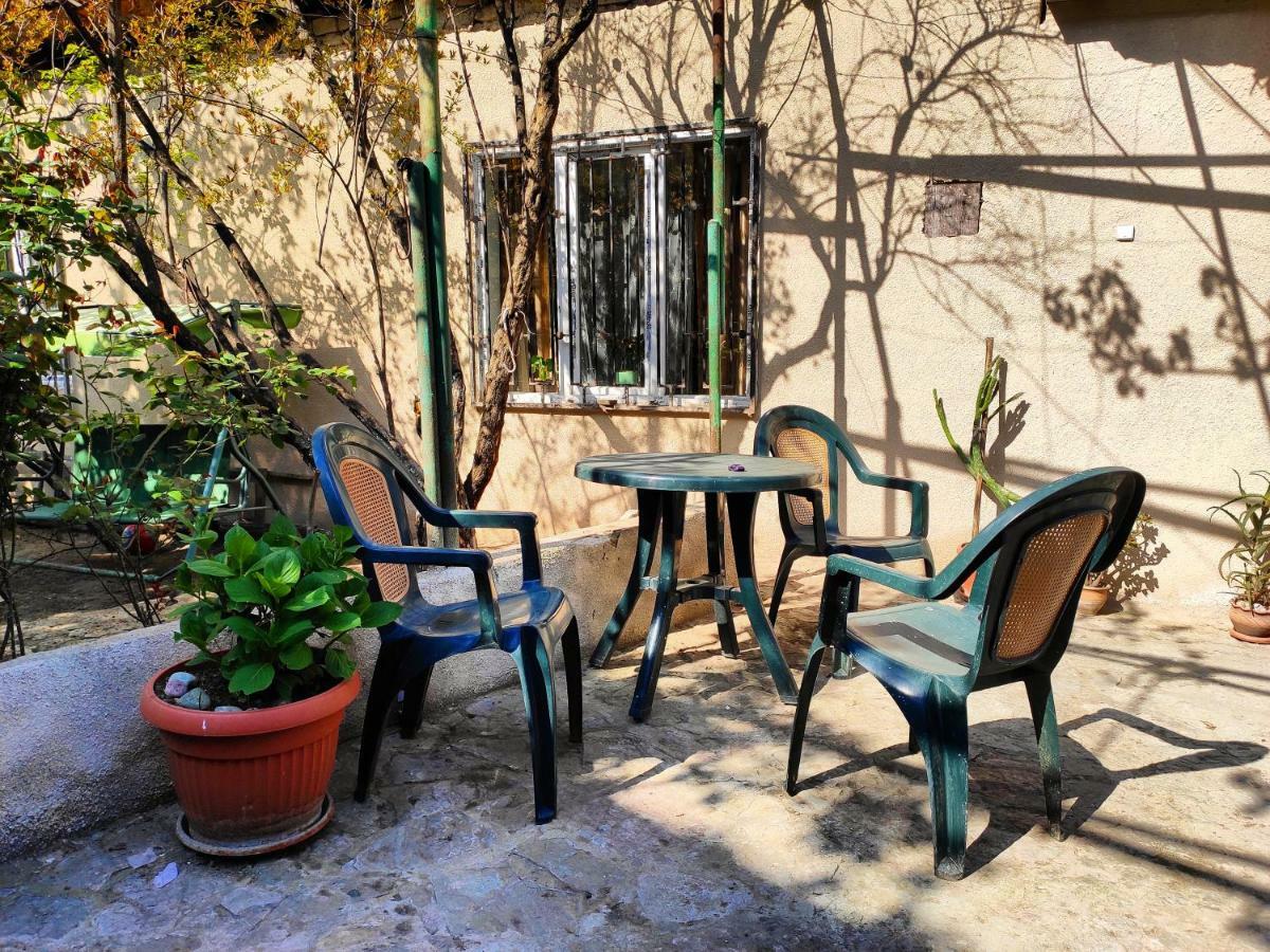 Guesthouse Ttt Tbilisi Eksteriør bilde