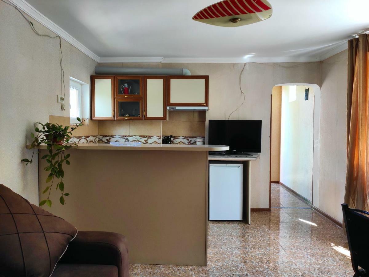 Guesthouse Ttt Tbilisi Eksteriør bilde