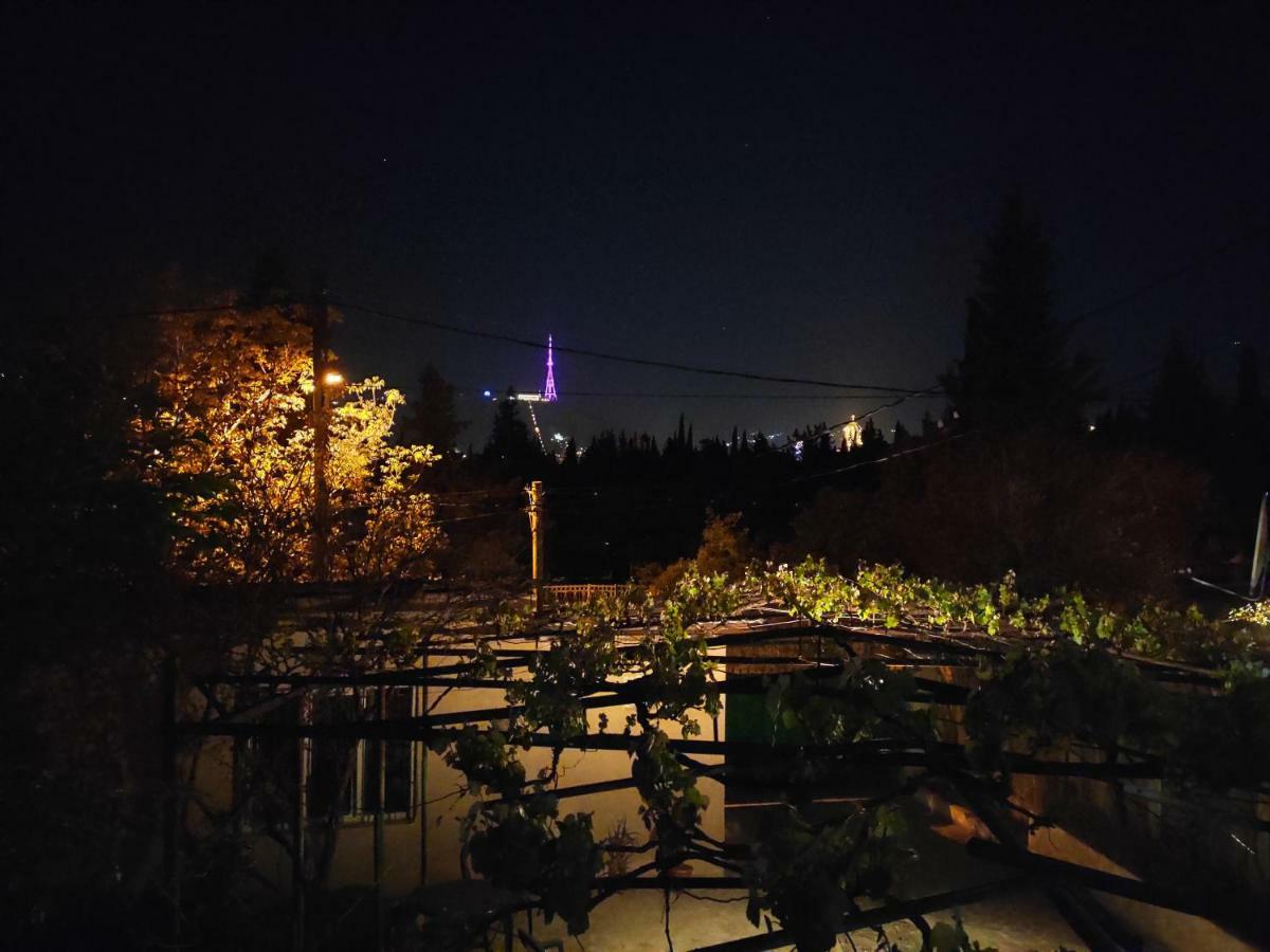 Guesthouse Ttt Tbilisi Eksteriør bilde